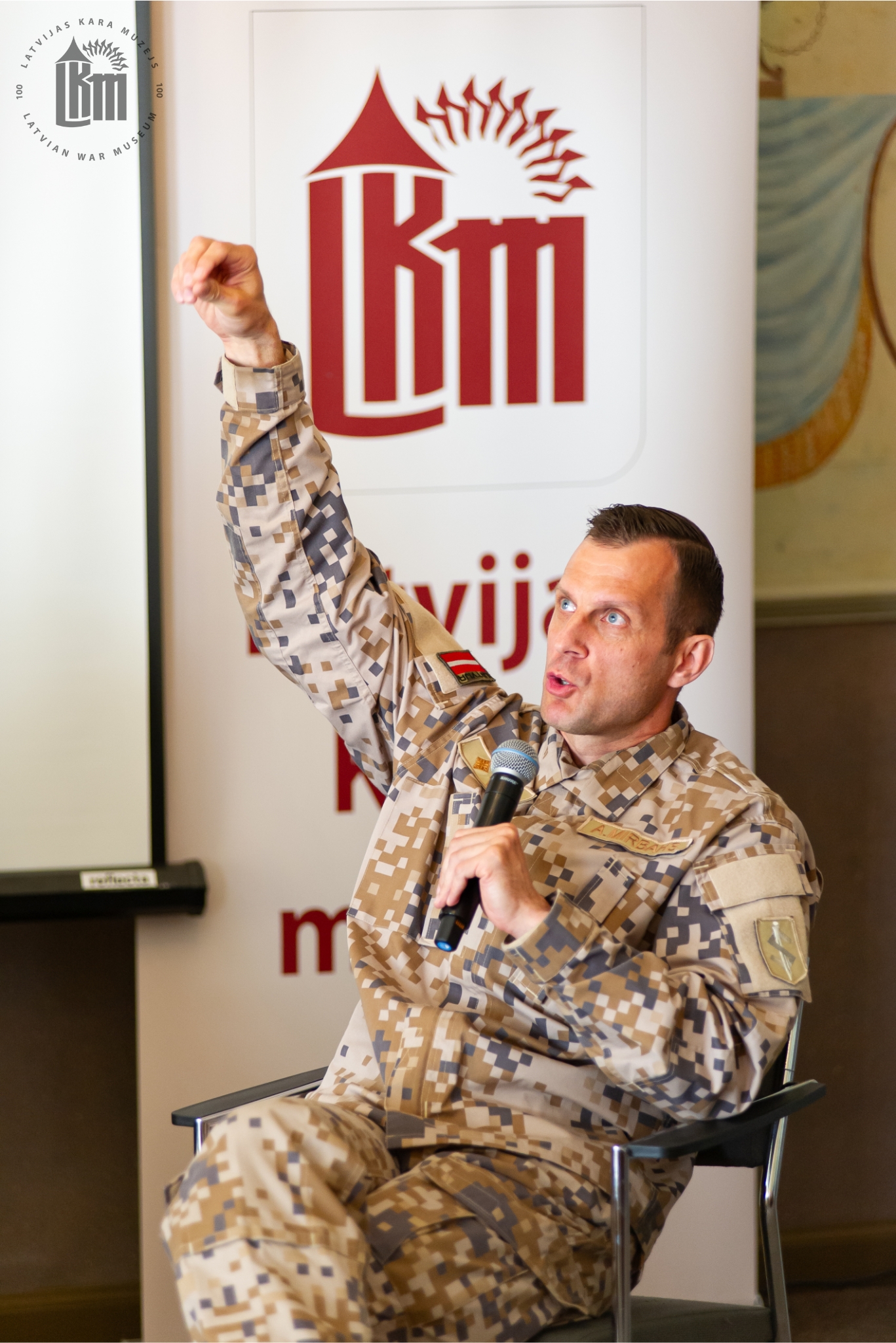 Konference "Cēsu kaujām - 105"