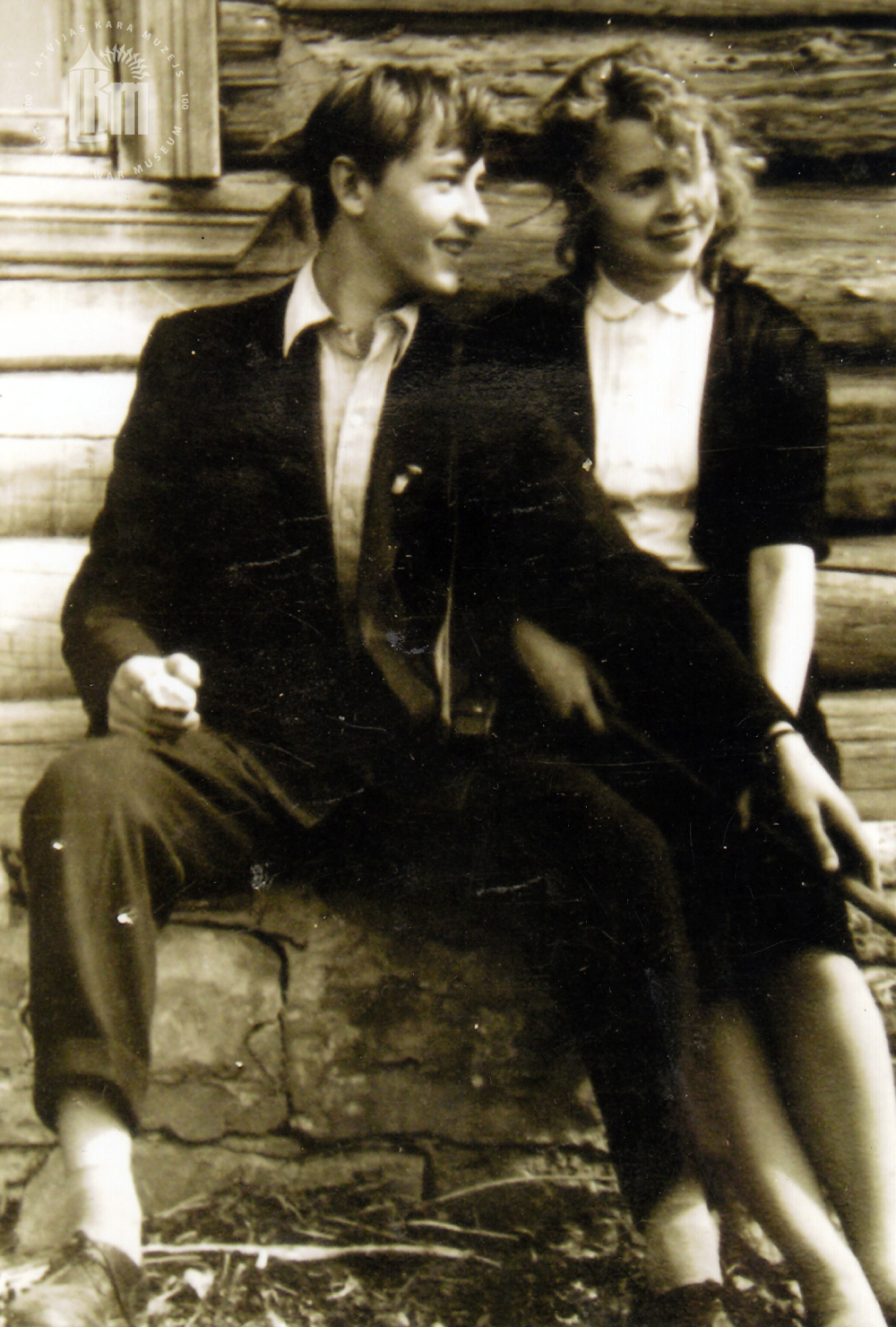 G. A. Zeibots ar nākamo sievu Dzintru. Gaujiena, 1963. gads. Fotogrāfs nav zināms. LKM krājums